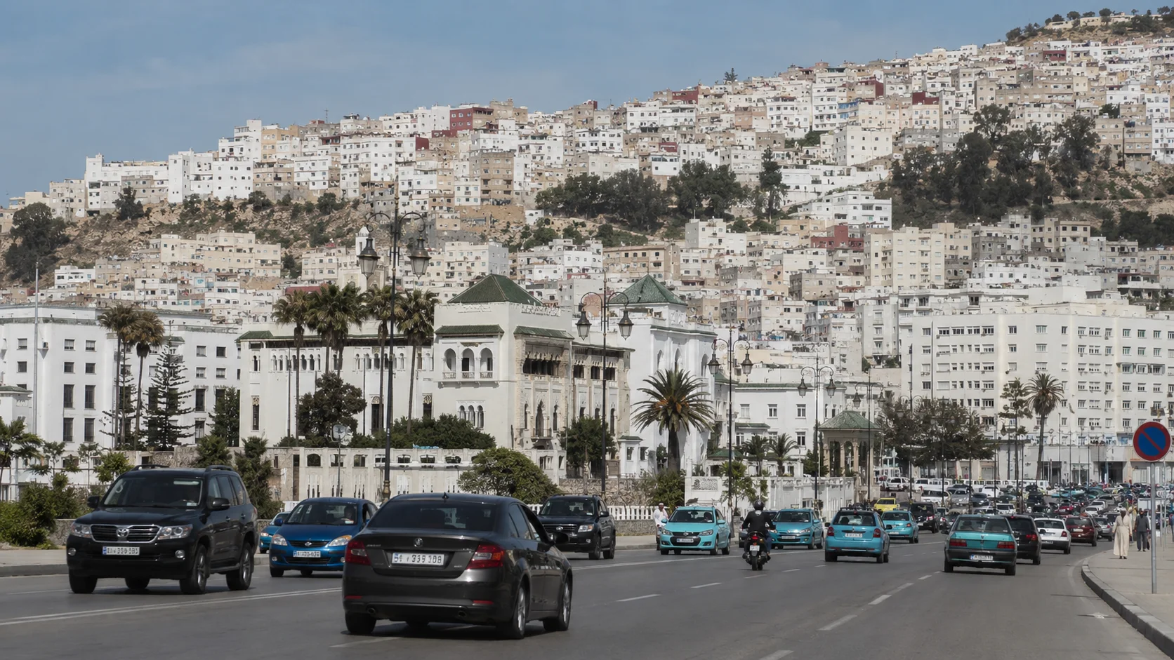 automatic car rental Tangier